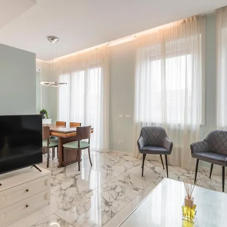 Milan Royal Suites Luxury Brera-3
